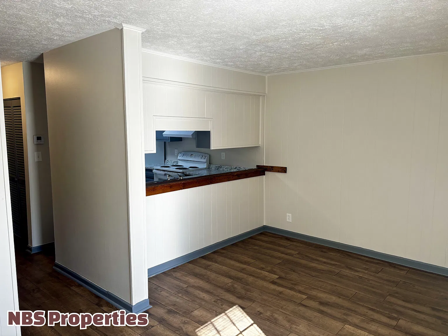2 bed, 1100 sqft, $1,595 — Photo 3