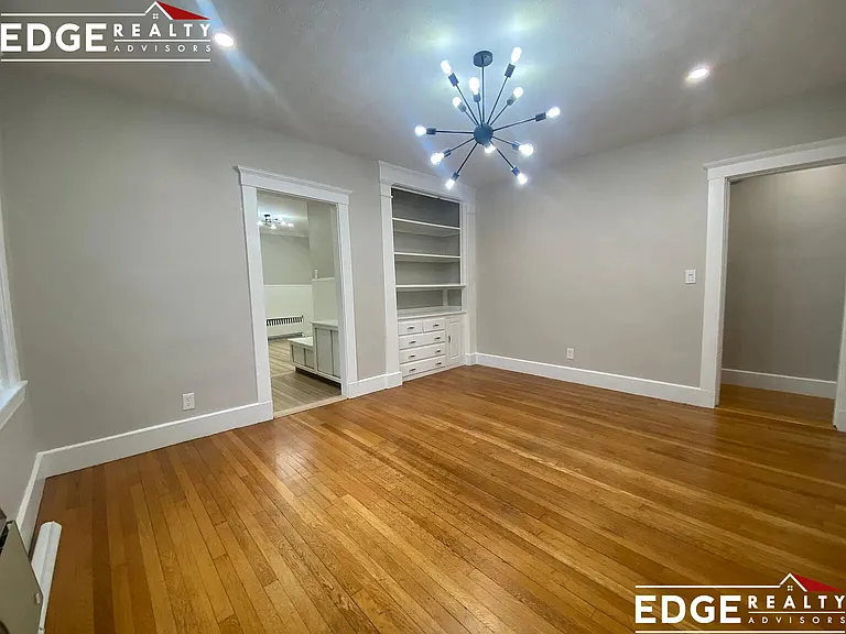 74 Wallingford Rd — Photo 7