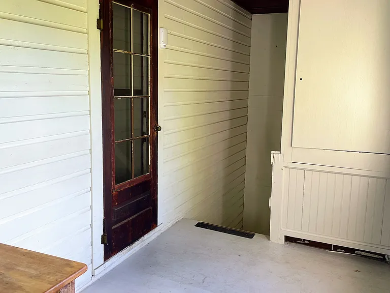 23 Lansing Ave #2 — Photo 8