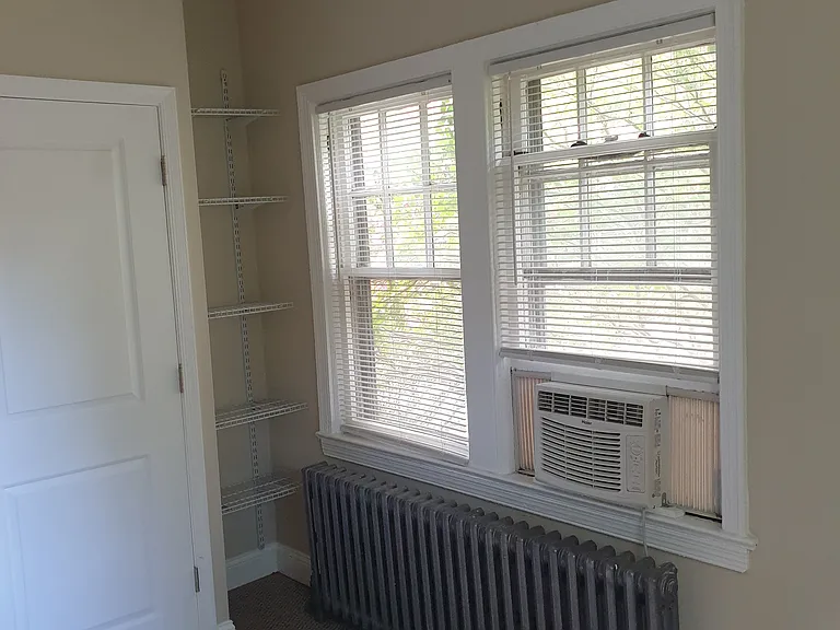 First Bedroom - 5