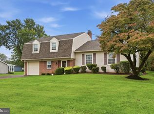 83 School House Rd, Churchville, PA 18966