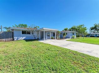 4339 Deerfield Dr, Sarasota, FL 34233