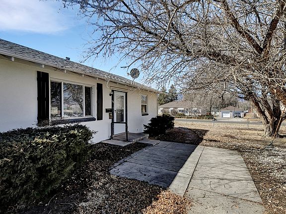 3rd image of 1201 Janes Ln #1201