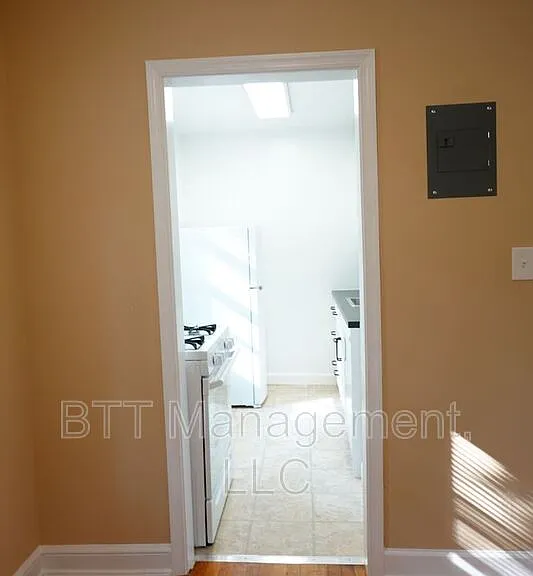 8311 Garland Ave #6 — Photo 32