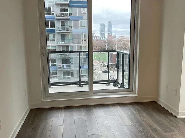 35 Tubman Ave #514 — Photo 4