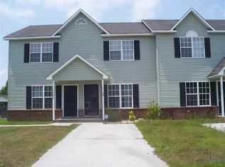 951 W Pueblo Dr, Jacksonville, NC 28546