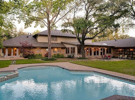2nd image of 10815 Crooked Creek Dr