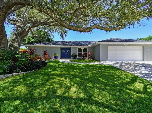 1975 Orange Ct, Dunedin, FL 34698