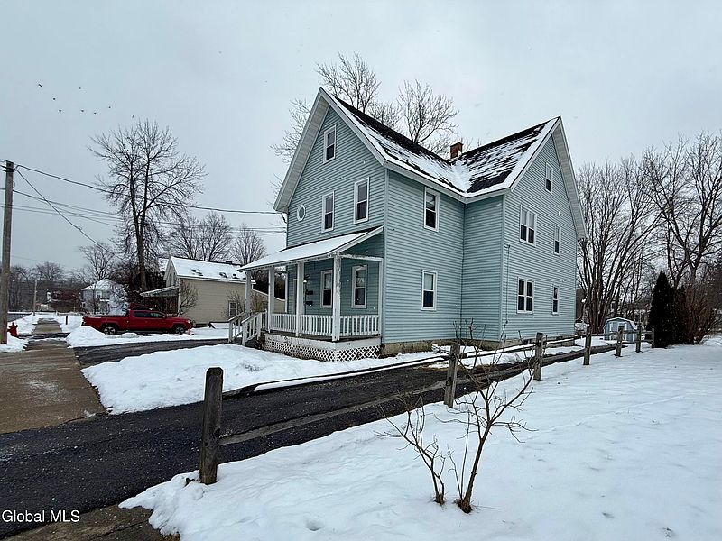 2nd image of 90 Pleasant Street