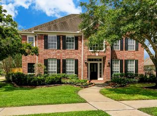 1827 Cross Spring Dr, Sugar Land, TX 77479