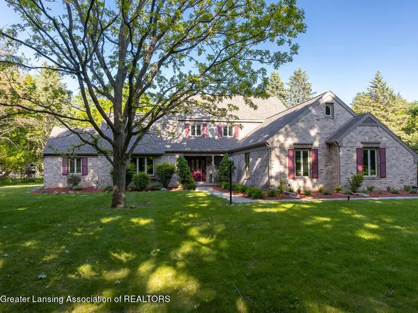 1904 Live Oak Trl, Williamston, MI 48895