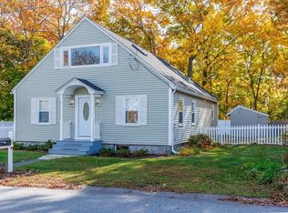 3 Orchard St, Tewksbury, MA 01876