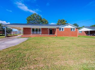 808 Church St NW, Valdese, NC 28690