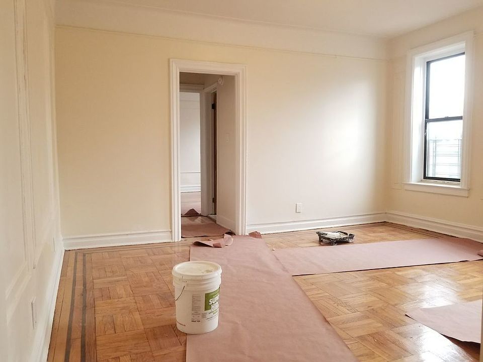 1st image of 250 Hawthorne St APT 2H