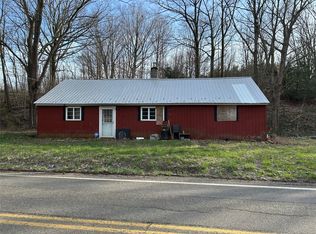 7072 Findley Lake Rd, North East, PA 16428