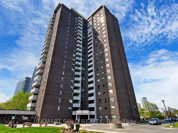 5 Old Sheppard Ave #210, Toronto, ON M2J 4K3