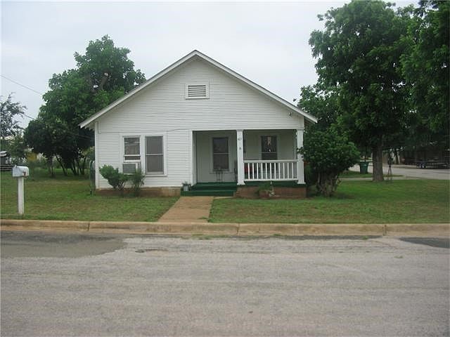 1st image of 501 W Ellis St