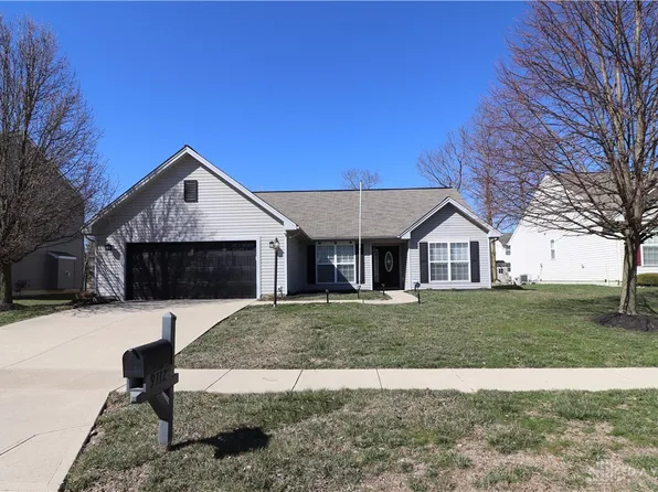 9112 Jasmine Dr, Tipp City, OH 45371