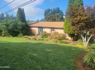 119 S Long Hollow Rd, Maryville, TN 37801