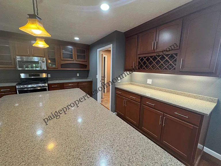 1741 Fairway Dr — Photo 31