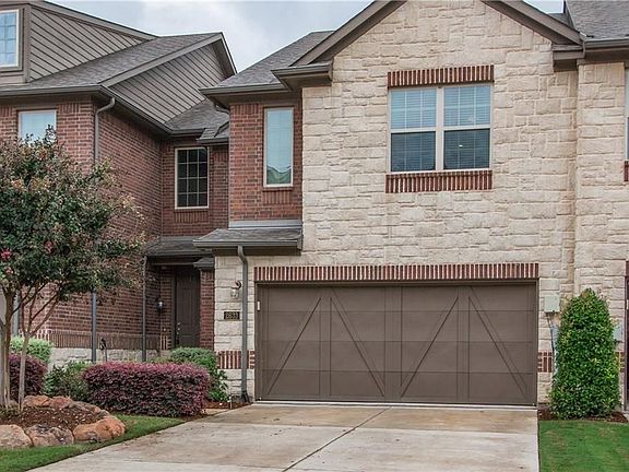 2nd image of 2633 Chambers Dr