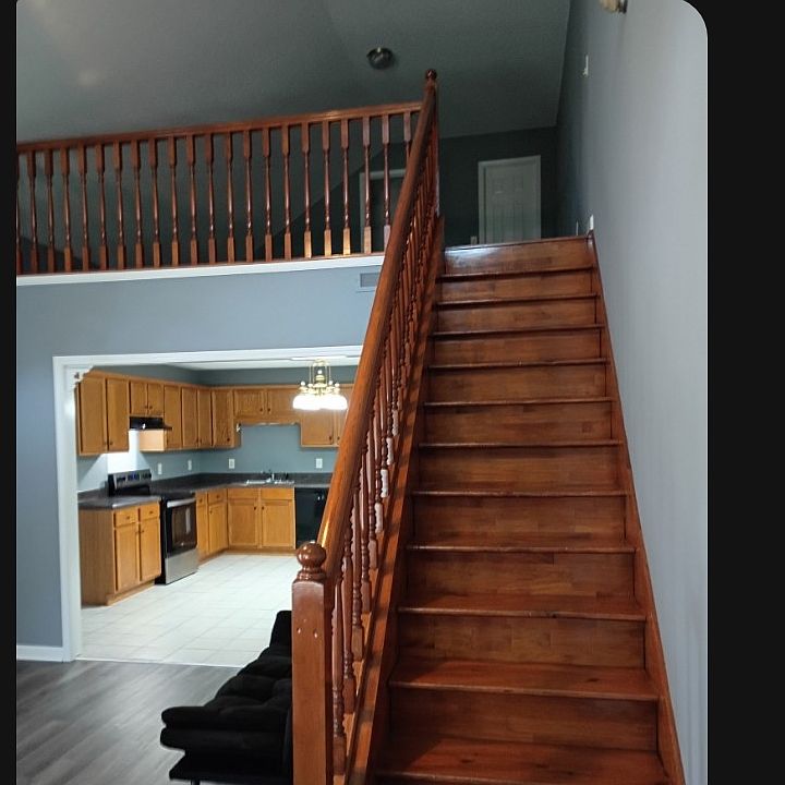 1st image of 205 Maple St