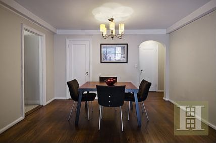 5th image of 140 E 28th St APT 3H