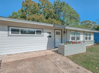 5014 Viking Dr, Houston, TX 77092