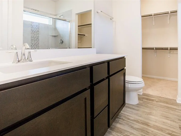 242 Mossycup Dr — Photo 21