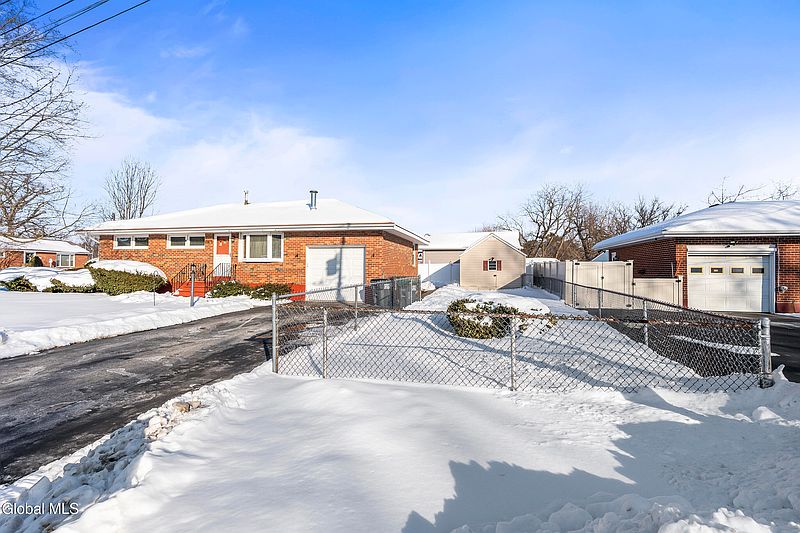 2nd image of 4 Bechard Lane