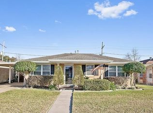 1733 Schnell Dr, Arabi, LA 70032