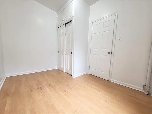 Rented by Douglas Elliman | media 6