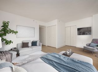 222 E 34th St APT 801, New York, NY 10016