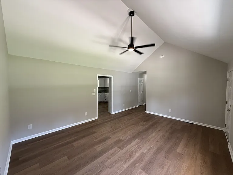 288 Augustine Dr — Photo 13