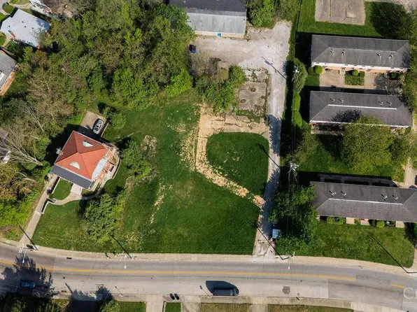 38 Clinton Springs Ave, Cincinnati, OH 45217