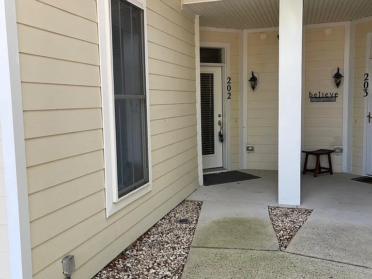 11100 Blockade Ln #202 — Photo 25