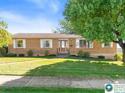 1008 W Highland St, Whitehall, PA, 18052