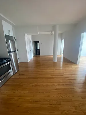 Rented by Voro NYC | media 26