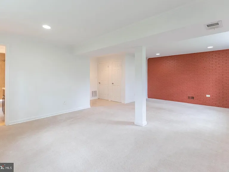 4106 Lamarre Dr — Photo 25