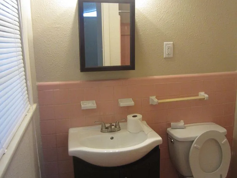 1616 Gowan Dr — Photo 5