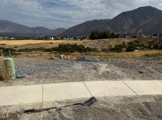 920 N Mountain View Dr, Elk Ridge, UT 84651