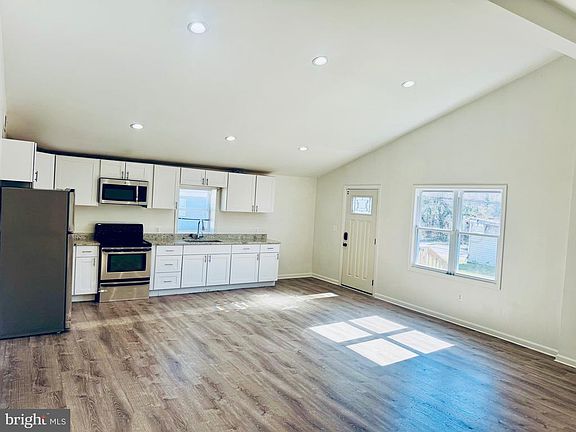 2nd image of 108 Philadelphia Rd