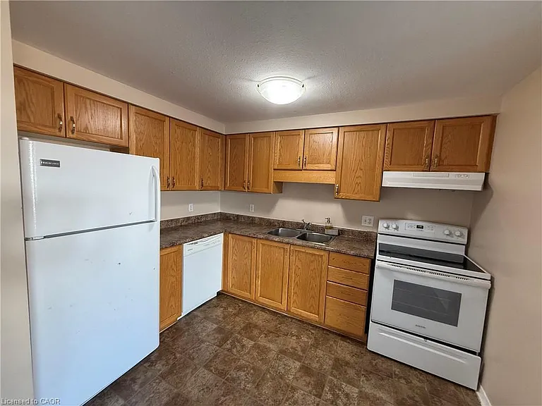 11 Hackberry St #1 — Photo 7