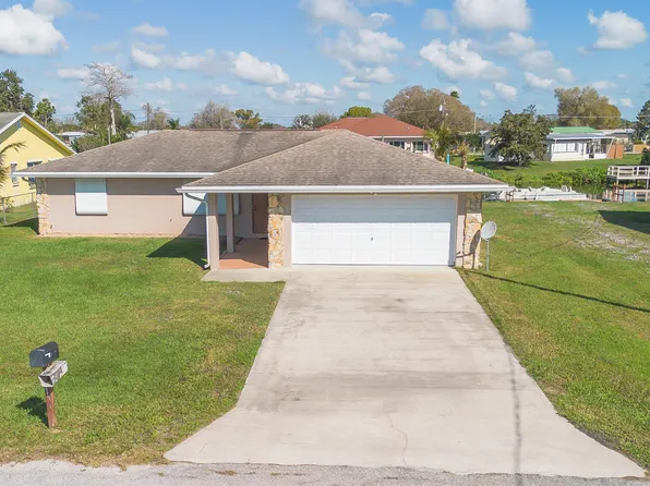 2907 SE 21st Court, Okeechobee, FL 34974