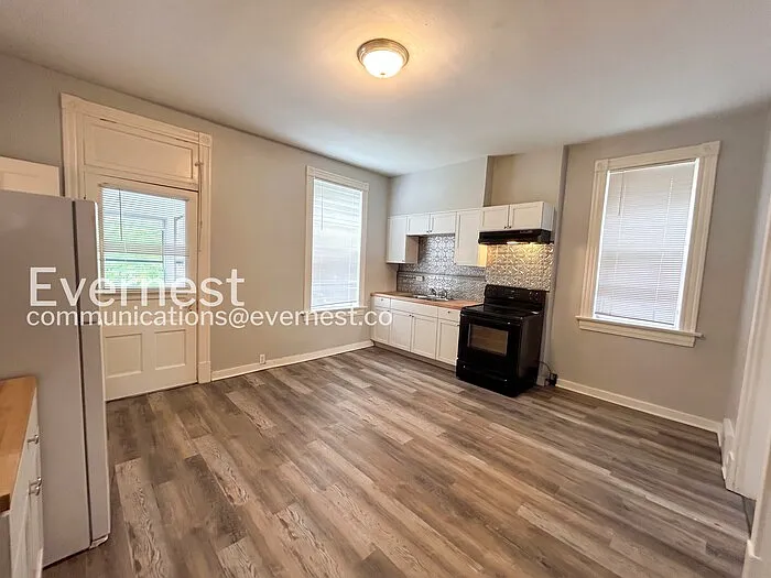 4308 Nebraska Ave #B — Photo 2