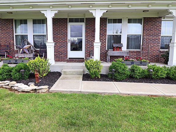 2nd image of 1658 Adena Pointe Dr