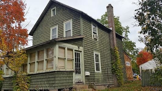 1st image of 30 Warren St