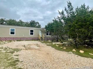 527 Private Road 1501, Bandera, TX 78003