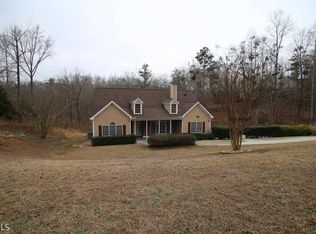 5950 Julian Rd, Gainesville, GA 30506