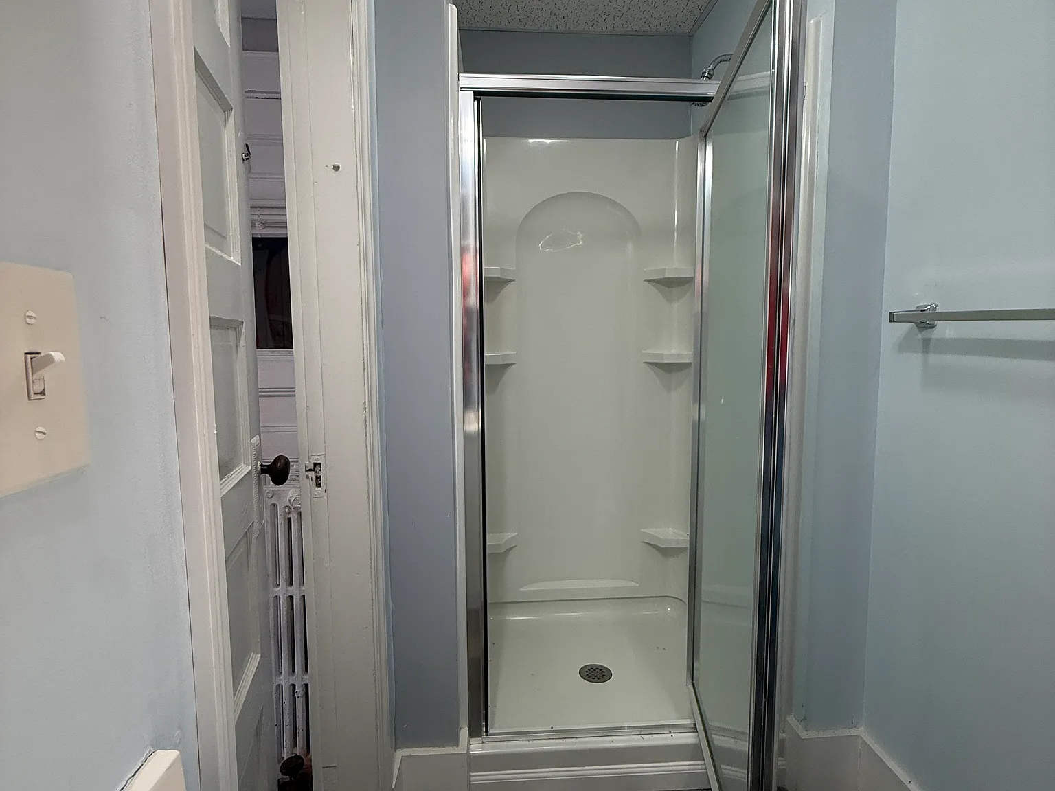 2 bed, 800 sqft, $1,440 — Photo 4